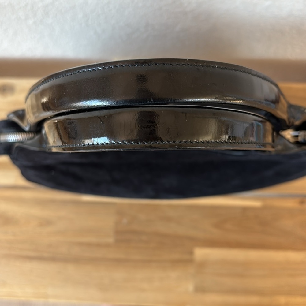 Salvatore Ferragamo Black Suede Gancini Pocket Shoulder Bag - Picture 7 of 14